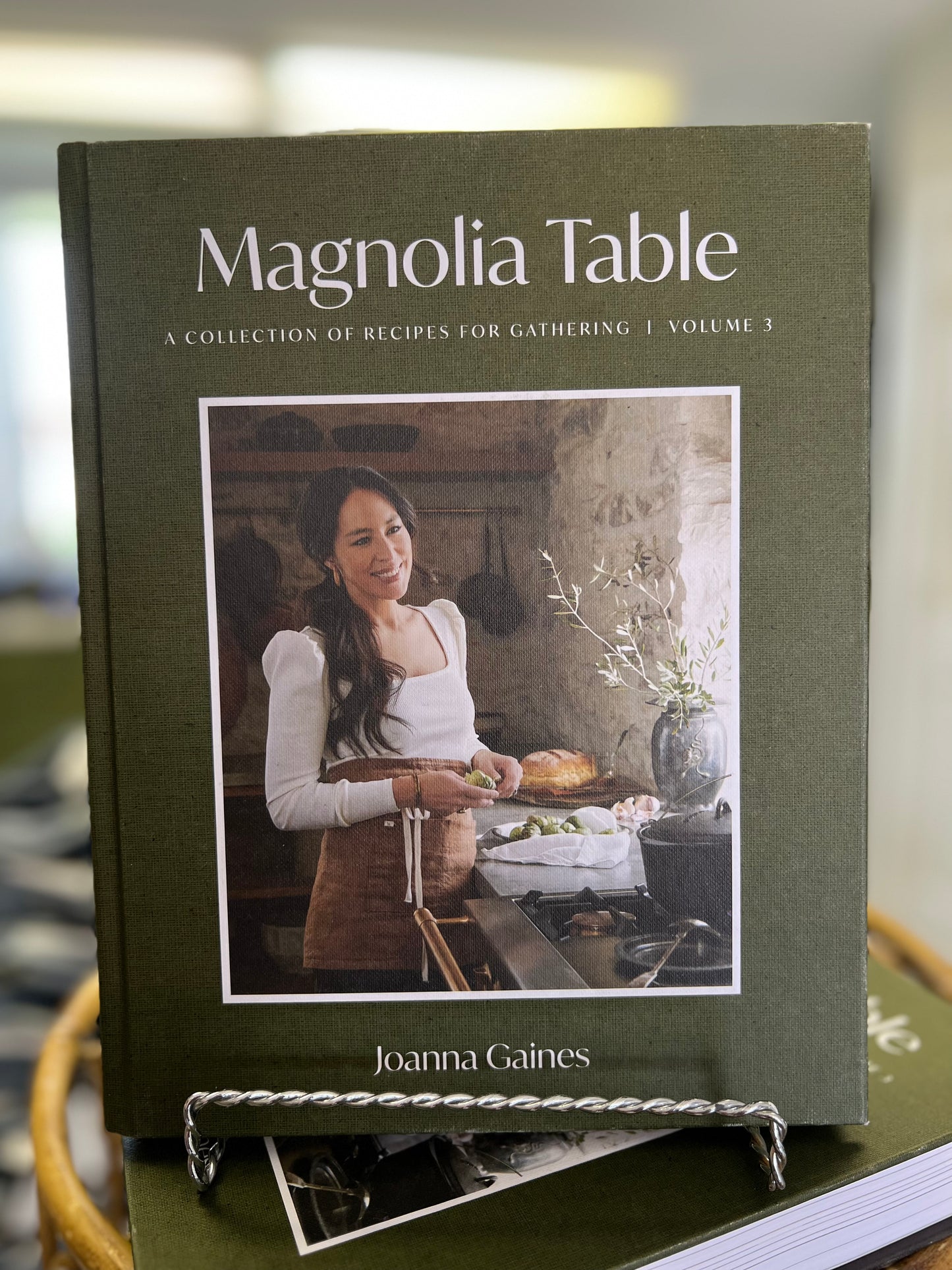 Magnolia table volume 3