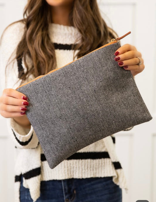 Herringbone clutch