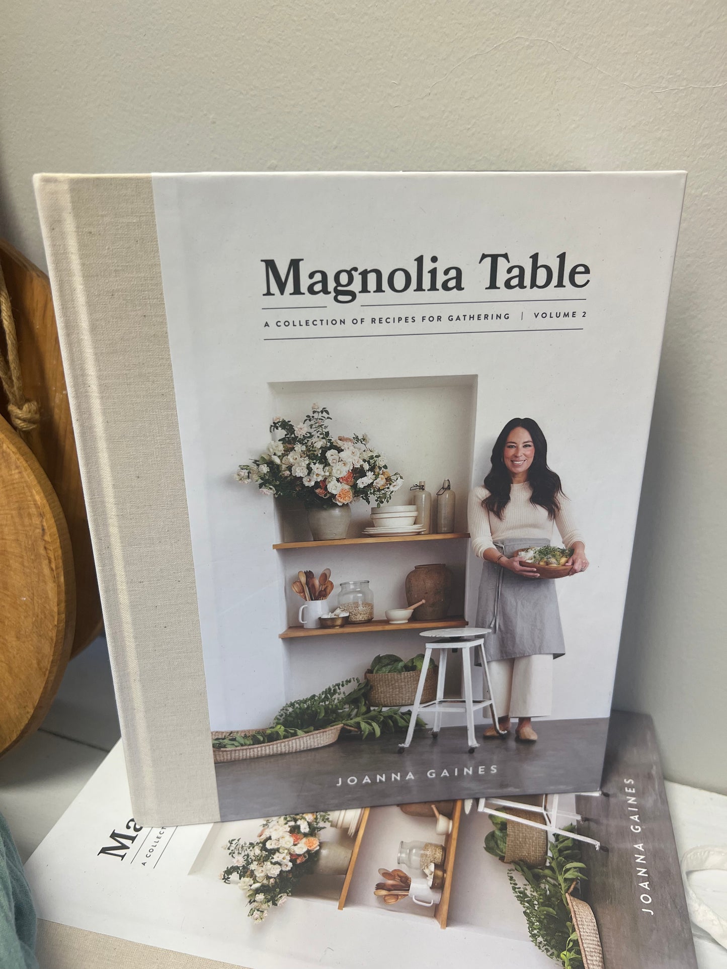 Magnolia table volume 2